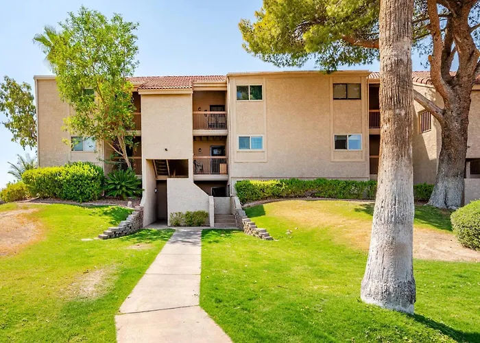 Apartment With Golf Course & Camelback Mountain Views Scottsdale